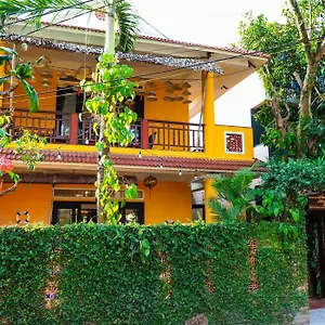 Homestay Blue Village 