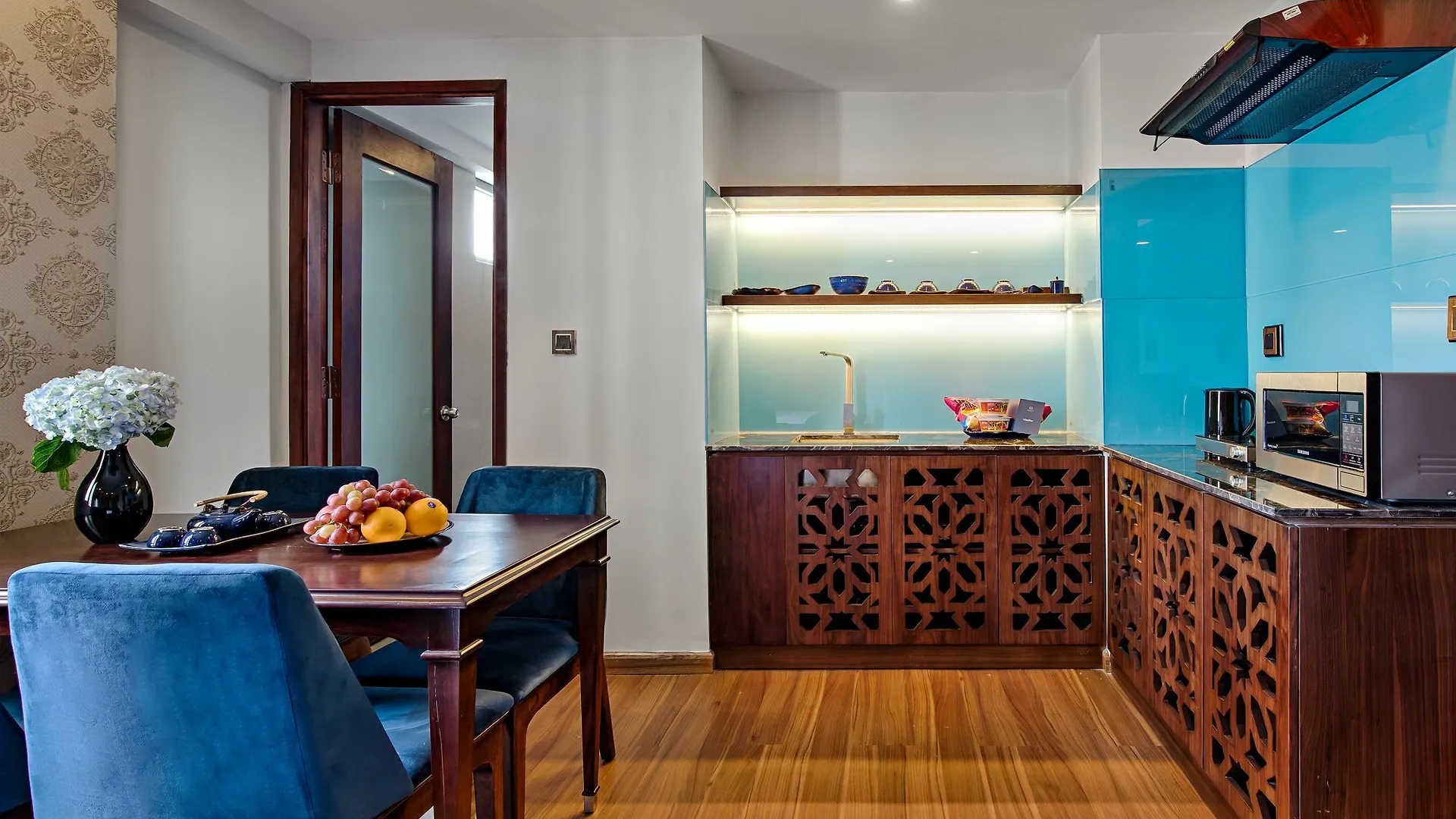Halina Hotel&Apartment Da Nang Hotel